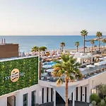 Mercure Loubet Hotel