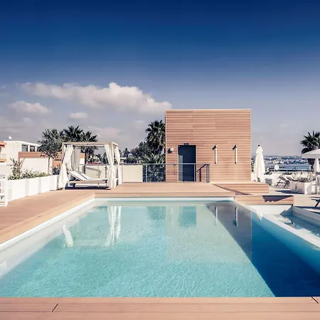 Mercure Loubet Hotel