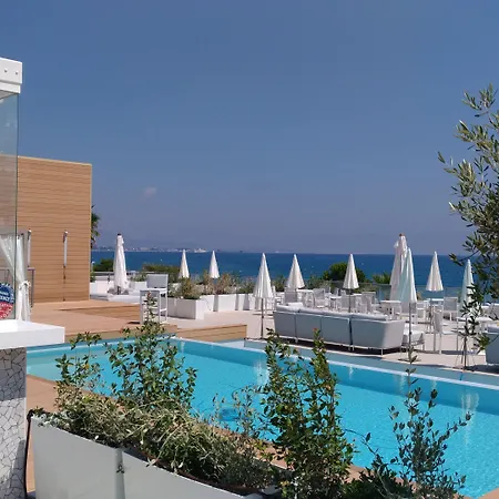 Mercure Loubet Ξενοδοχείο