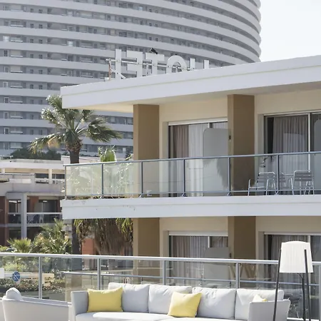 Mercure Loubet Hotel