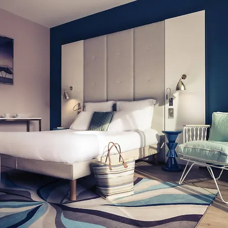 מלון Mercure Loubet 4*