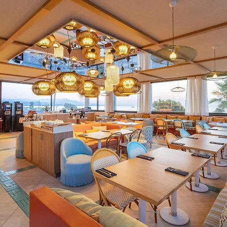 Mercure Loubet Ξενοδοχείο 4*