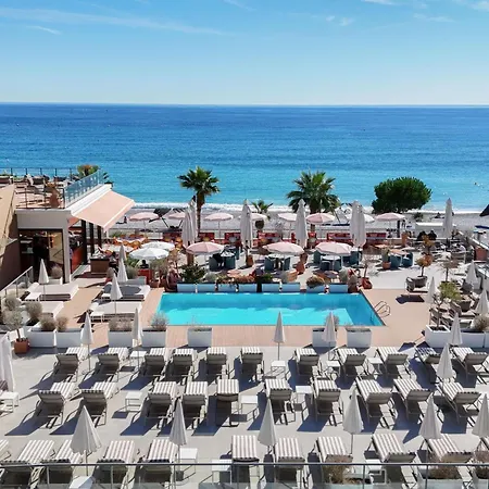 Mercure Loubet Ξενοδοχείο