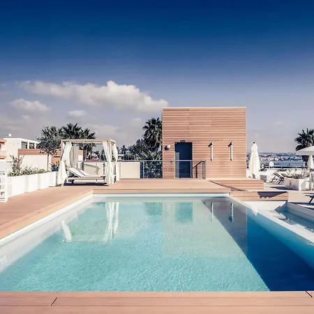 Mercure Loubet Hotel