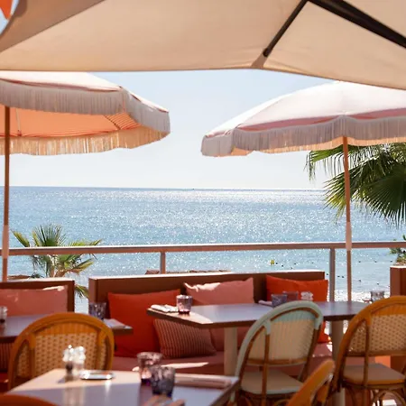 Mercure Loubet Hotel 4*