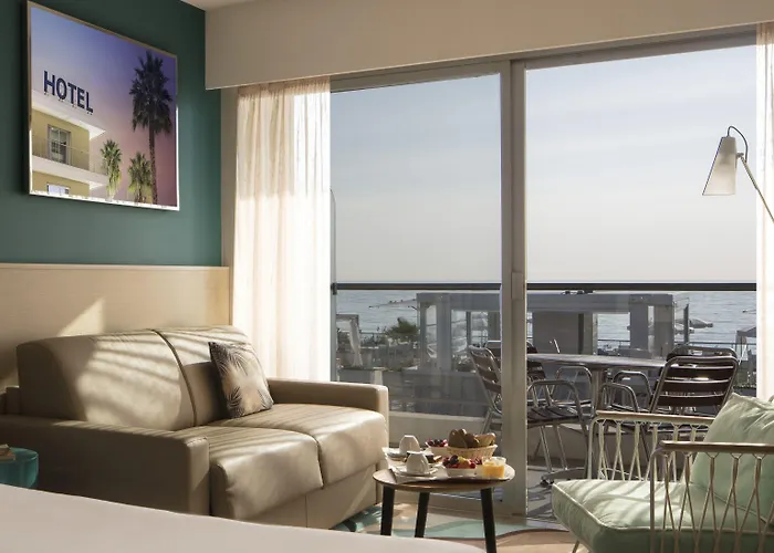Hotel Mercure Loubet 4*