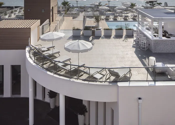 Mercure Loubet Villeneuve-Loubet