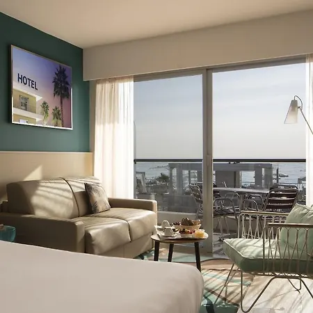 Mercure Loubet Hotel