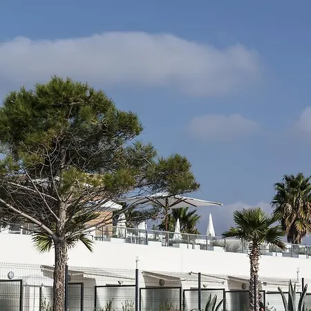 Mercure Loubet Hotel